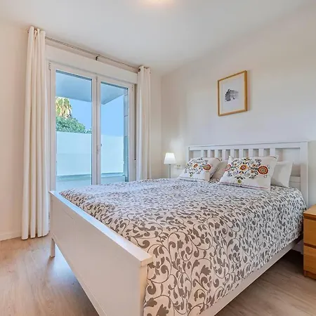 Bright & Modern 2bdr *pool *parking Marbella